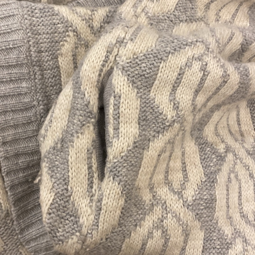 EUC Aerie Hooded Chunky Knit Poncho - Picture 10 of 11